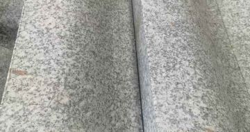 辽阳芙蓉白S型拉丝面路沿石