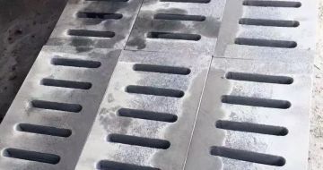 辽阳 芝麻灰石材沟盖板