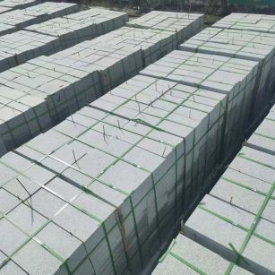 辽阳 芝麻白1.8公分火烧300*600地铺，清仓大甩卖