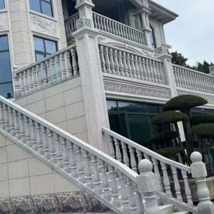 辽阳 芝麻白别墅，栏杆